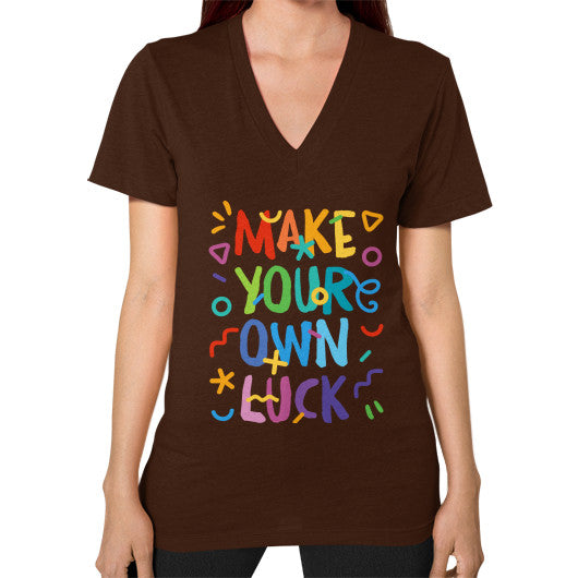 V-Neck (on woman) Brown PoolParty Dev