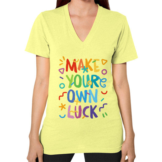 V-Neck (on woman) Lemon PoolParty Dev